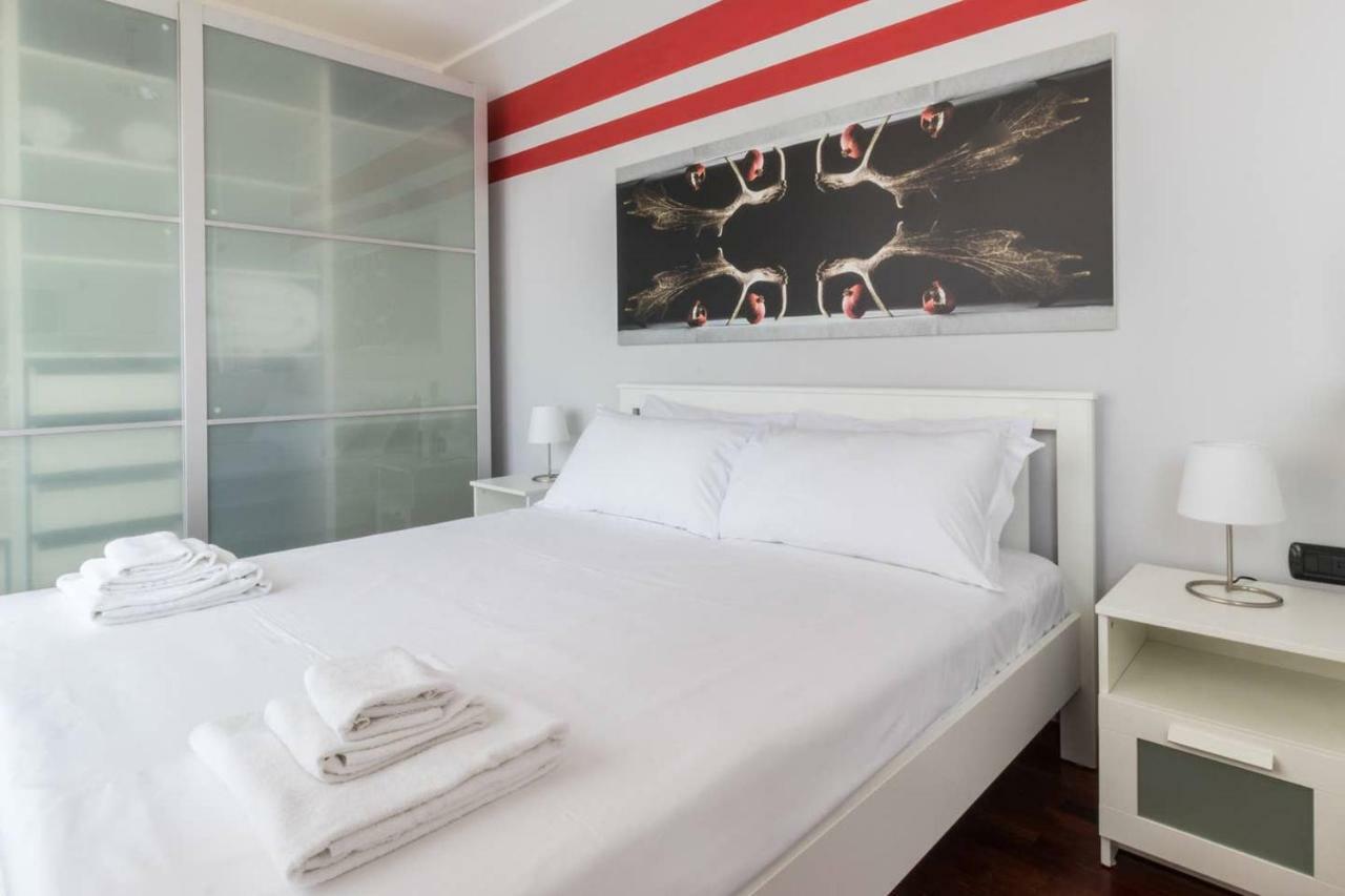 Italianway - Carrara 5 Apartment Милано Екстериор снимка